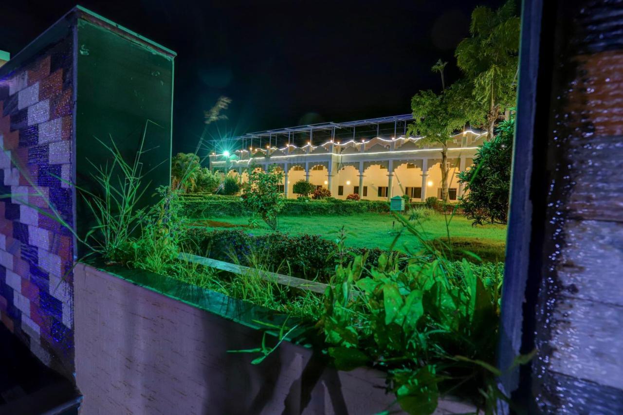 Brindavan Garden Resort & Spa Krishnarajasagara Екстериор снимка